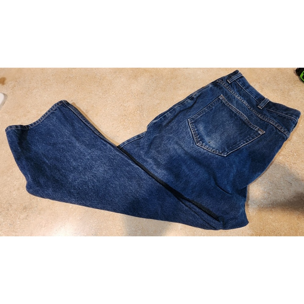 L.L.Bean‎ Jeans Men's 42x28 Natural Fit Medium Wash Straight Leg Blue Denim